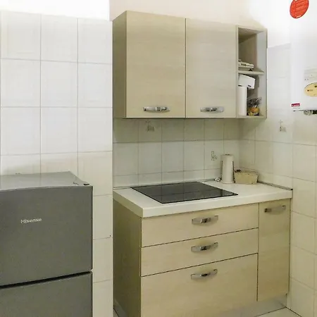 Lejlighed Nice In W/ 1 Bedrooms